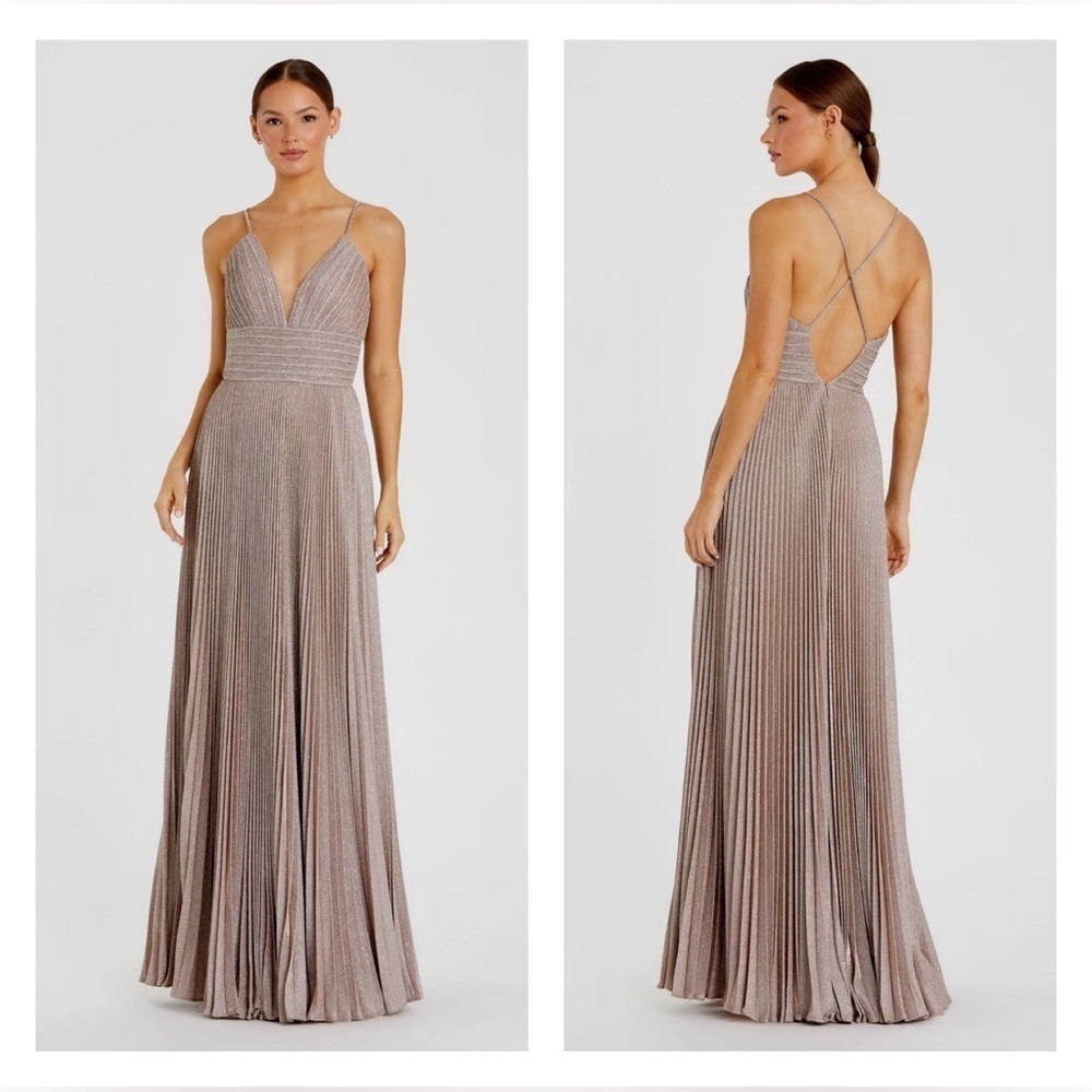 MAC DUGGAL 30725 NWT Pink Shimmer Pleated V-Neck Gown